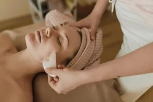 Massage och ansiktskur